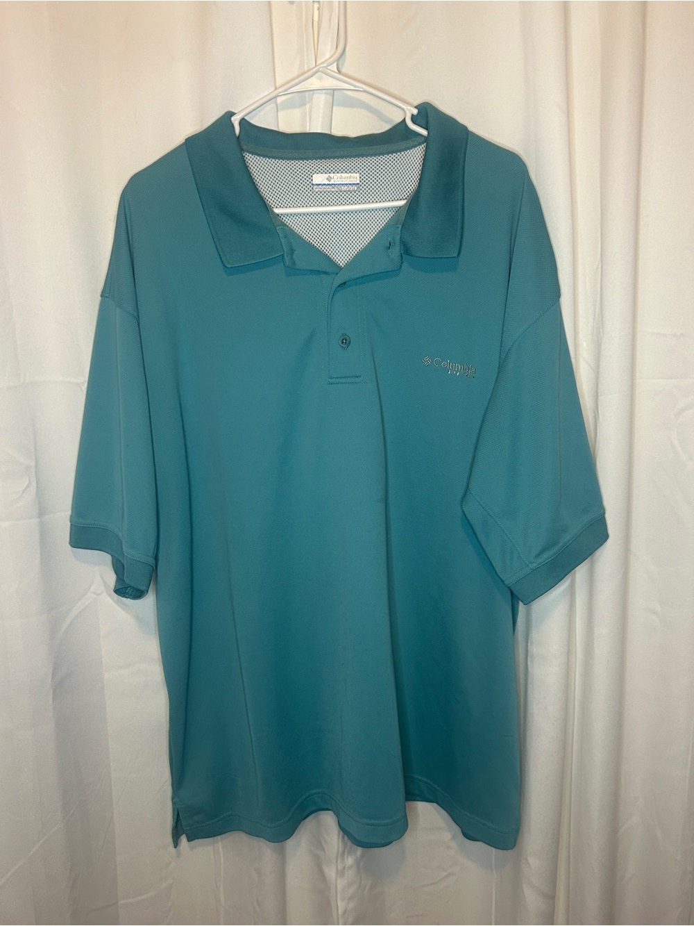Columbia Men's Teal Short-Sleeve Polo Shirt